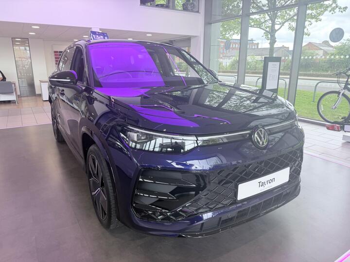 Volkswagen Tayron 1.5 ETSI MHEV R-Line DSG Euro 6 (s/s) 5dr