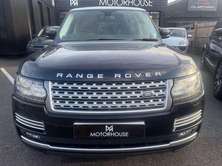 Land Rover RANGE ROVER 3.0 TD V6 Autobiography Auto 4WD Euro 6 (s/s) 5dr Land Rover RANGE ROVER 3.0 TD V6 Autobiography Auto 4WD Euro 6 (s/s) 5dr