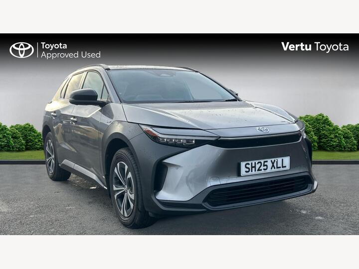 Toyota BZ4X 71.4kWh Motion Auto 5dr (7kW OBC) Toyota BZ4X 71.4kWh Motion Auto 5dr (7kW OBC)