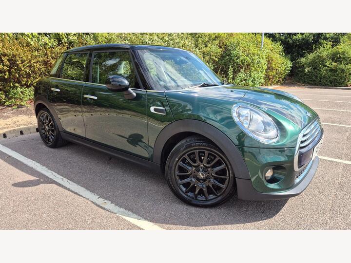 MINI Hatch 1.5 Cooper Auto Euro 6 (s/s) 5dr