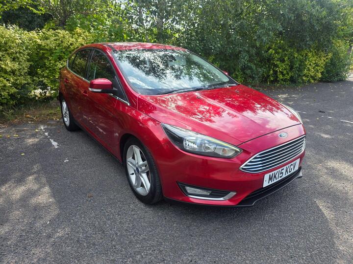 Ford Focus 1.0T EcoBoost Titanium Euro 6 (s/s) 5dr