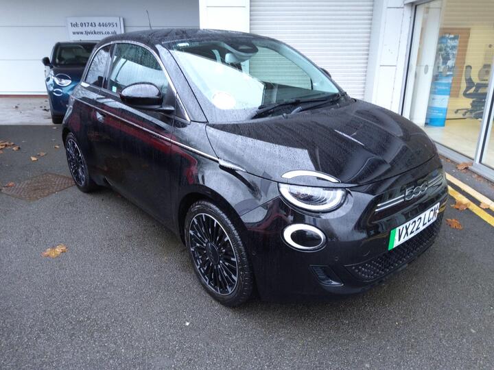 Fiat 500e 42kWh Icon Auto 3dr