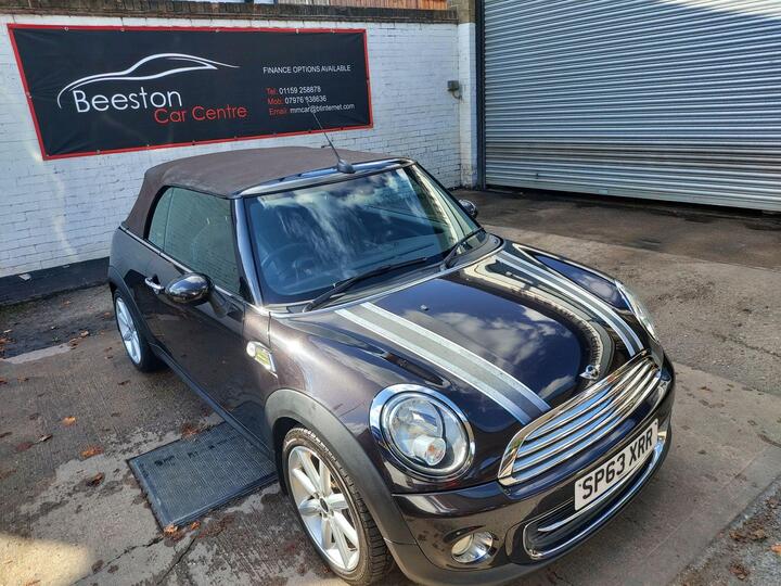 MINI Convertible 1.6 Cooper Highgate Euro 6 (s/s) 2dr MINI Convertible 1.6 Cooper Highgate Euro 6 (s/s) 2dr