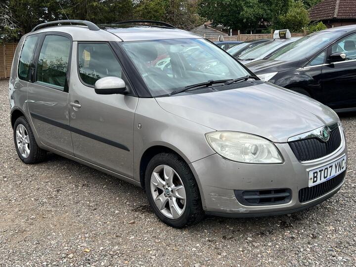 Skoda Roomster 1.6 16V 2 Tiptronic 5dr