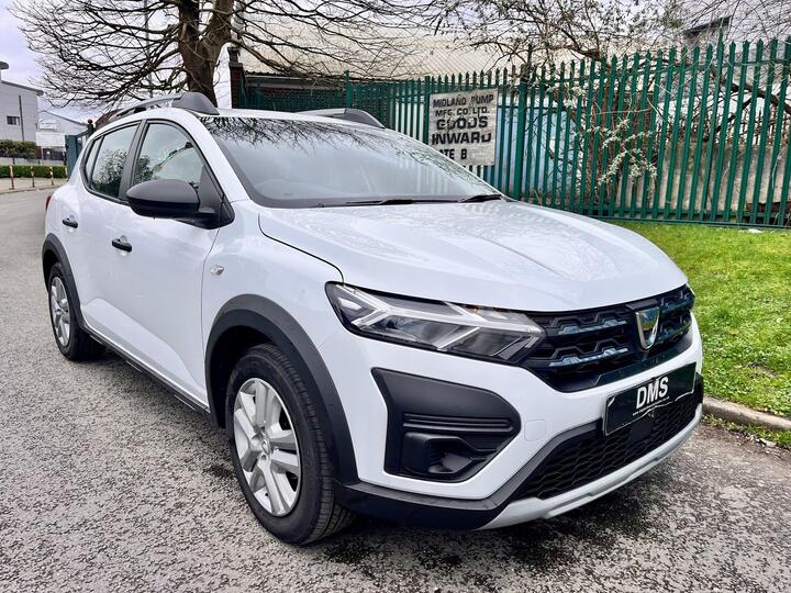 Dacia Sandero Stepway 1.0 TCe Essential Euro 6 (s/s) 5dr