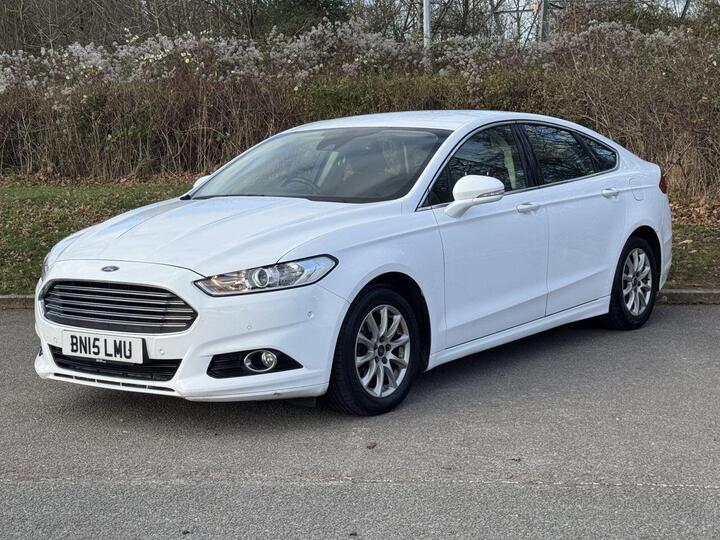 Ford MONDEO 2.0 TDCi Titanium Euro 6 (s/s) 5dr