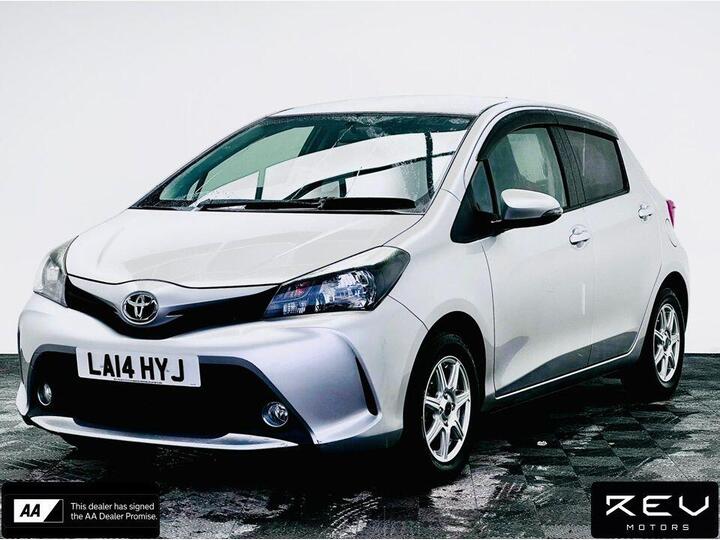 Toyota Yaris 1.33 Dual VVT-i Icon Multidrive S Euro 5 5dr