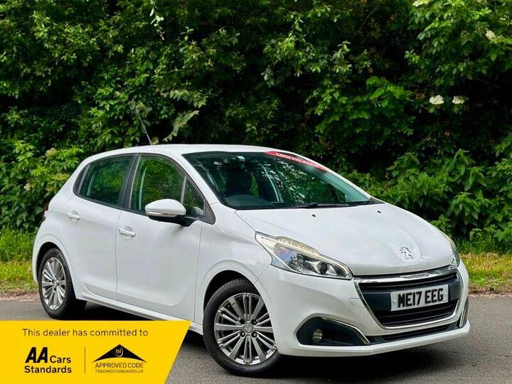 Peugeot 208 1.2 PureTech Allure Hatchback 5dr Petrol EAT Euro 6 (s/s) (110 Ps)