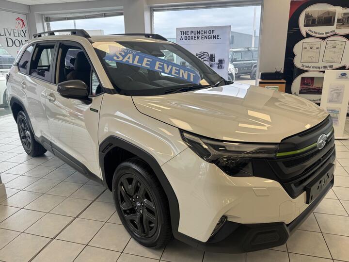 Subaru Forester 2.0 I E-Boxer Field Lineartronic 4WD Euro 6 (s/s) 5dr