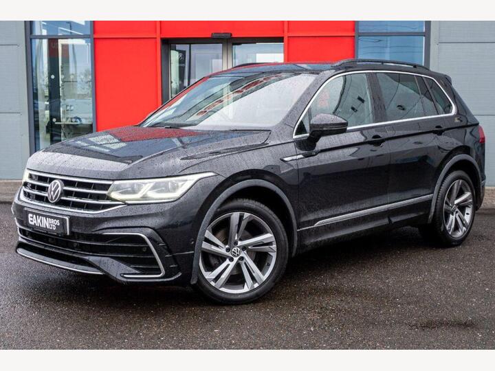 Volkswagen Tiguan 2.0 TDI R-Line Edition DSG Euro 6 (s/s) 5dr Volkswagen Tiguan 2.0 TDI R-Line Edition DSG Euro 6 (s/s) 5dr