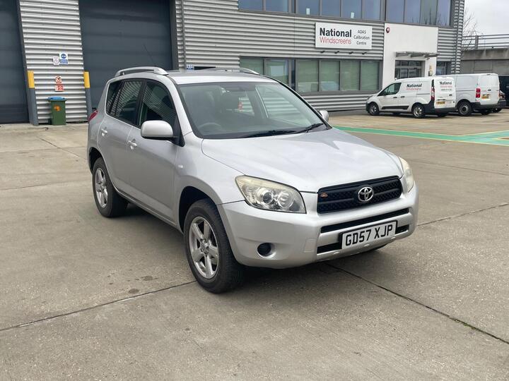 Toyota RAV4 2.0 XT3 4WD 5dr