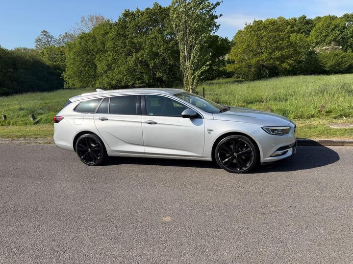 Vauxhall Insignia 2.0 Turbo D BlueInjection Elite Nav Sports Tourer Auto Euro 6 (s/s) 5dr