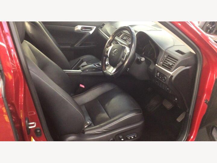 Lexus CT 1.8 200h Premier CVT Euro 5 (s/s) 5dr