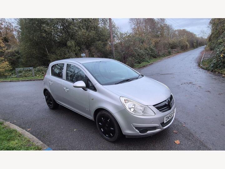 Vauxhall Corsa 1.2i 16v Club 5dr
