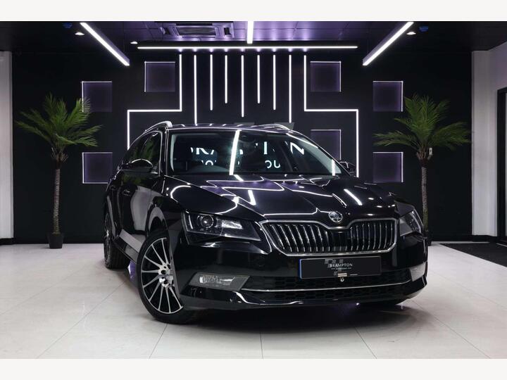 Skoda Superb 2.0 TDI Laurin & Klement DSG Euro 6 (s/s) 5dr Skoda Superb 2.0 TDI Laurin & Klement DSG Euro 6 (s/s) 5dr