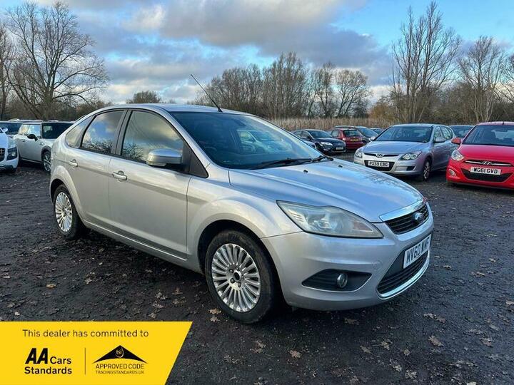 Ford Focus 1.6 Titanium 5dr