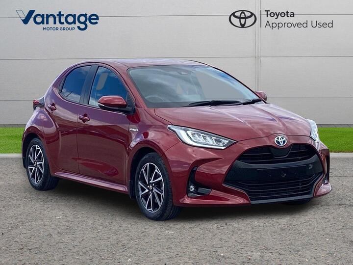 Toyota Yaris 1.5 VVT-h Design E-CVT Euro 6 (s/s) 5dr
