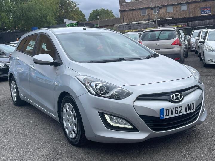 Hyundai I30 1.6 CRDi Blue Drive Classic Tourer Euro 5 (s/s) 5dr