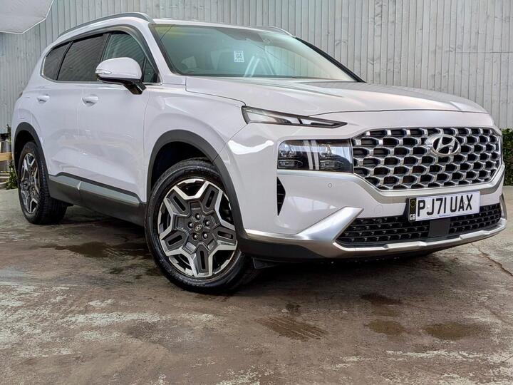 Hyundai Santa Fe 1.6 T-GDi 13.8kWh Premium Auto 4WD Euro 6 (s/s) 5dr Hyundai Santa Fe 1.6 T-GDi 13.8kWh Premium Auto 4WD Euro 6 (s/s) 5dr