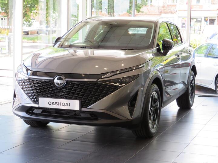 Nissan Qashqai 1.3 DIG-T MHEV N-Connecta Euro 6 (s/s) 5dr