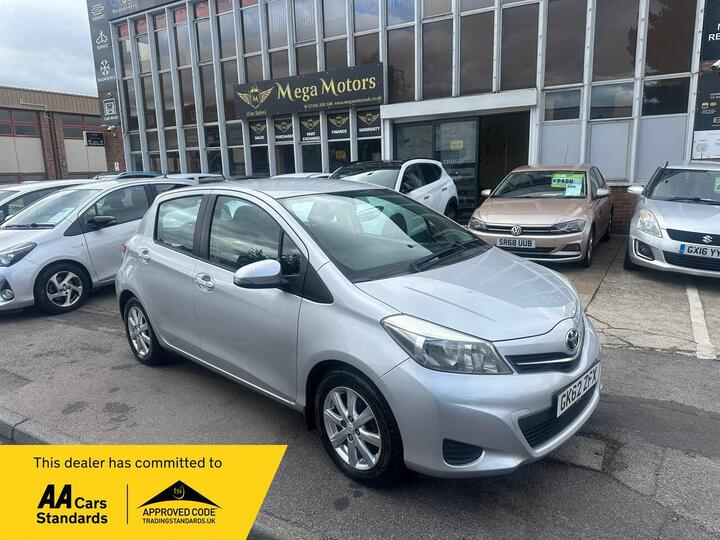 Toyota Yaris 1.33 Dual VVT-i TR Euro 5 5dr