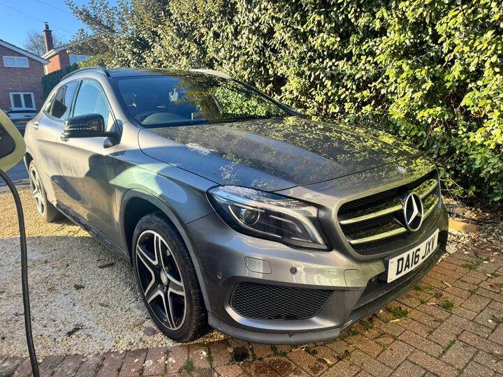 Mercedes-Benz GLA 2.1 GLA220d AMG Line (Premium Plus) 7G-DCT 4MATIC Euro 6 (s/s) 5dr