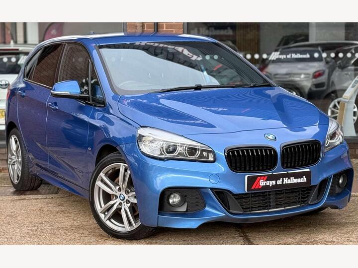 BMW 2 SERIES 2.0 220d M Sport Auto Euro 6 (s/s) 5dr BMW 2 SERIES 2.0 220d M Sport Auto Euro 6 (s/s) 5dr