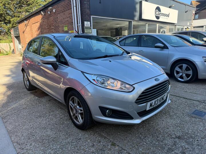 Ford Fiesta 1.25 Zetec Euro 5 5dr