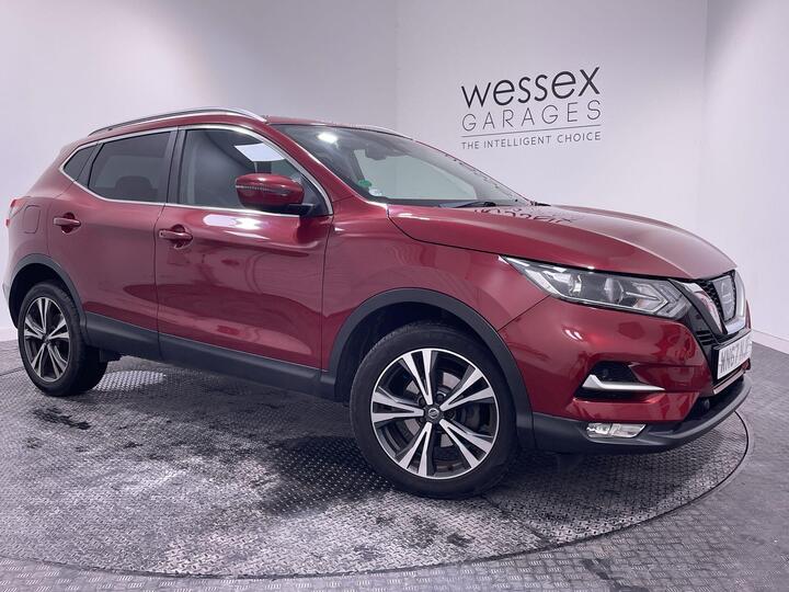 Nissan Qashqai 1.2 DIG-T N-Connecta Euro 6 (s/s) 5dr