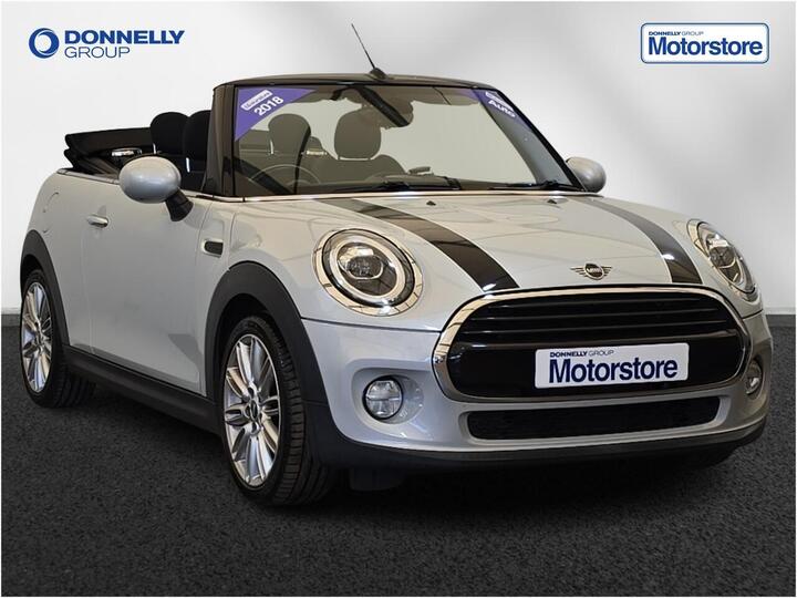 MINI Convertible 1.5 Cooper Steptronic Euro 6 (s/s) 2dr