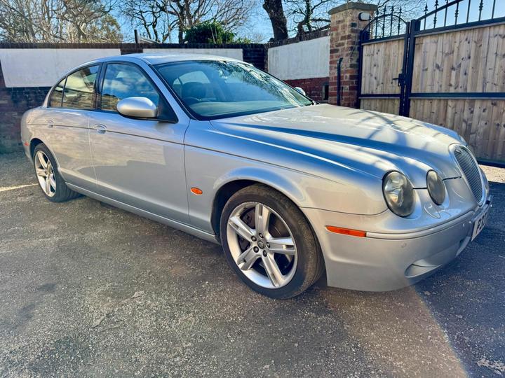 Jaguar S-Type 4.2 V8 R 4dr