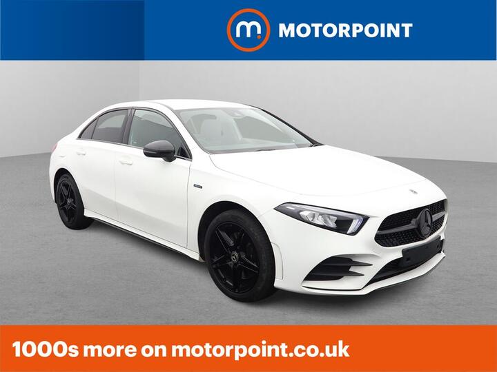 Mercedes-Benz A Class 1.3 A250e 15.6kWh AMG Line 8G-DCT Euro 6 (s/s) 4dr Mercedes-Benz A Class 1.3 A250e 15.6kWh AMG Line 8G-DCT Euro 6 (s/s) 4dr