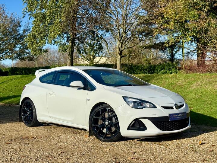 Vauxhall Astra GTC 2.0T VXR Euro 5 (s/s) 3dr