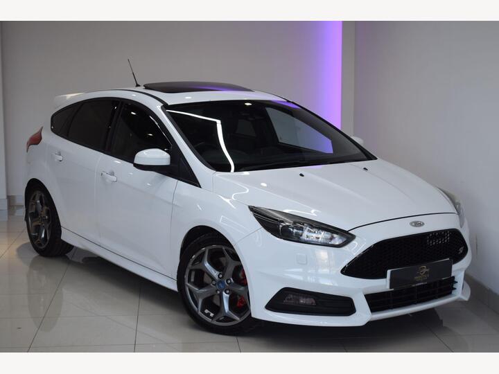 Ford Focus 2.0T EcoBoost ST-3 Euro 6 (s/s) 5dr