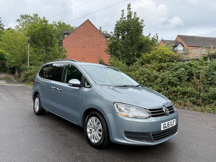 Volkswagen Sharan 2.0 TDI BlueMotion Tech SE DSG Euro 5 (s/s) 5dr Volkswagen Sharan 2.0 TDI BlueMotion Tech SE DSG Euro 5 (s/s) 5dr