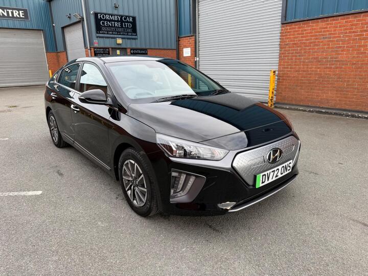 Hyundai IONIQ 38.3kWh Premium Auto 5dr Hyundai IONIQ 38.3kWh Premium Auto 5dr