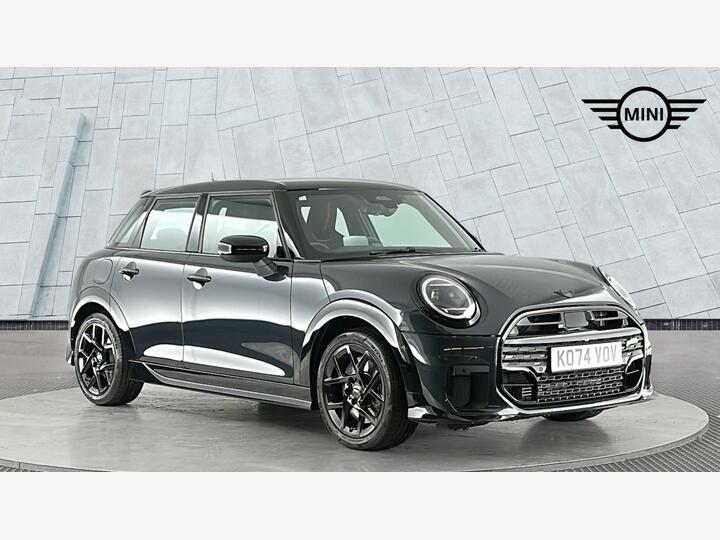 MINI Cooper 1.5C Sport Steptronic Euro 6 (s/s) 5dr