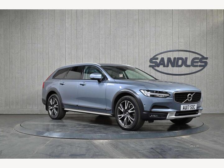 Volvo V90 Cross Country 2.0 D5 PowerPulse Pro Auto AWD Euro 6 (s/s) 5dr