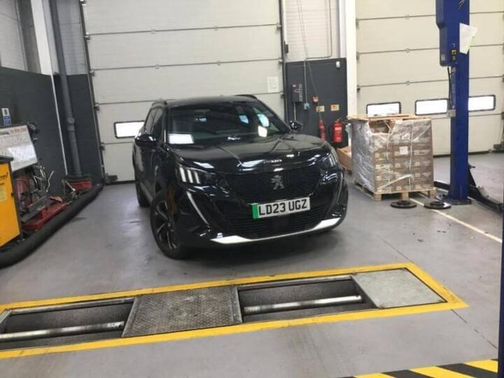 Peugeot E-2008 50kWh GT Auto 5dr (7kW Charger)