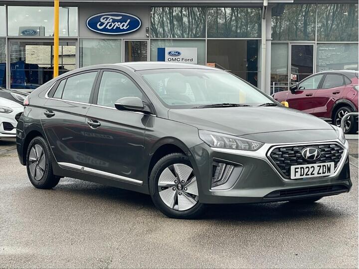 Hyundai Ioniq 1.6 H-GDi Premium DCT Euro 6 (s/s) 5dr Hyundai Ioniq 1.6 H-GDi Premium DCT Euro 6 (s/s) 5dr