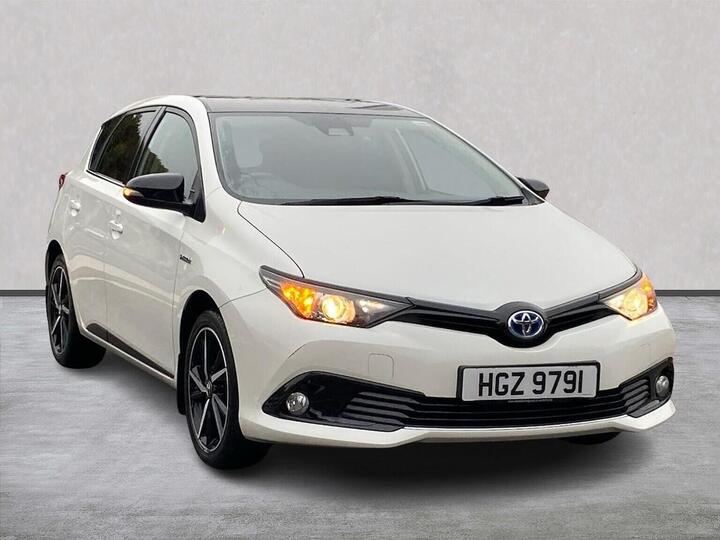 Toyota AURIS 1.8 VVT-h GB25 CVT Euro 6 (s/s) 5dr (Safety Sense) Toyota AURIS 1.8 VVT-h GB25 CVT Euro 6 (s/s) 5dr (Safety Sense)