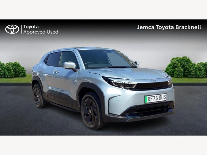 Toyota Urban Cruiser 61kWh Design Auto 5dr