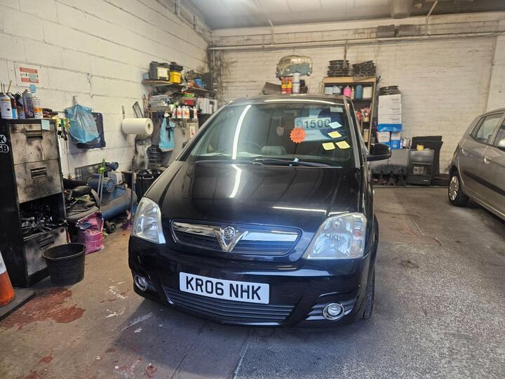 Vauxhall Meriva 1.7 CDTi 16v Design 5dr (a/c) Vauxhall Meriva 1.7 CDTi 16v Design 5dr (a/c)