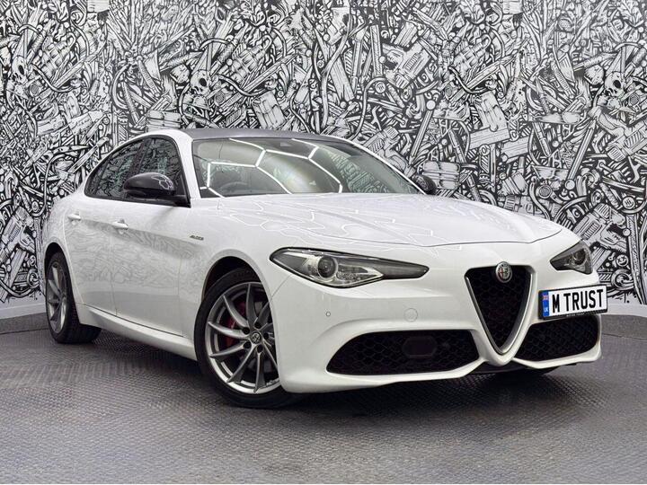 Alfa Romeo GIULIA 2.0T Veloce Auto Euro 6 (s/s) 4dr