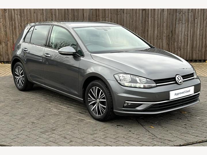 Volkswagen GOLF 1.0 TSI SE Nav Euro 6 (s/s) 5dr