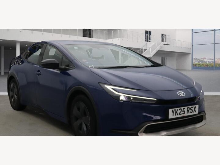 Toyota Prius 2.0 13.6kWh Design CVT Euro 6 (s/s) 5dr