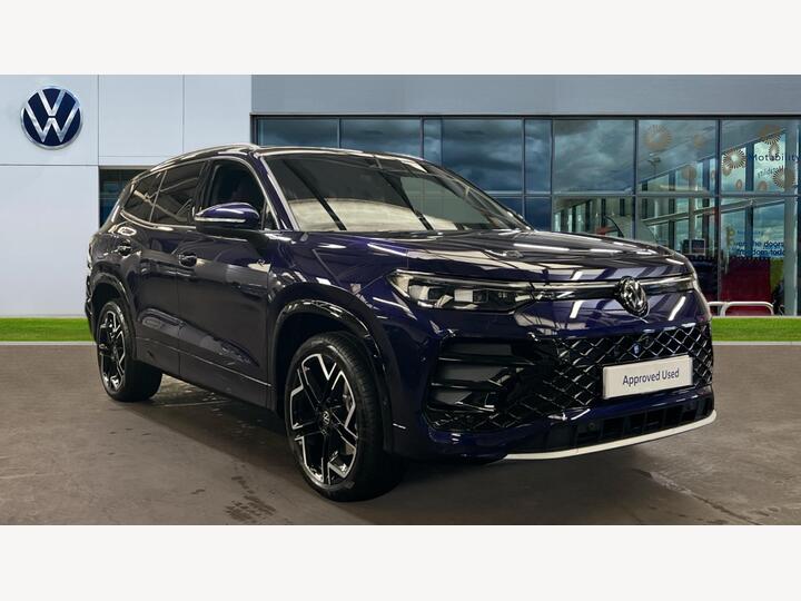 Volkswagen Tayron 1.5 TSI EHybrid 19.7kWh R-Line Edition DSG Euro 6 (s/s) 5dr Volkswagen Tayron 1.5 TSI EHybrid 19.7kWh R-Line Edition DSG Euro 6 (s/s) 5dr