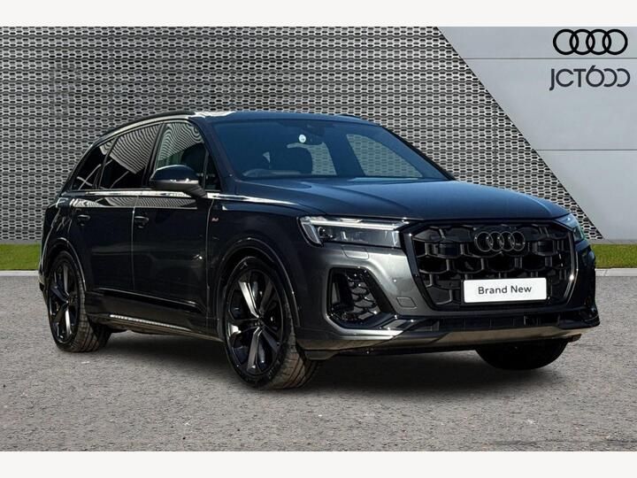 Audi Audi Q7 SUV Black Edition Audi Q7 SUV Black Edition TDI