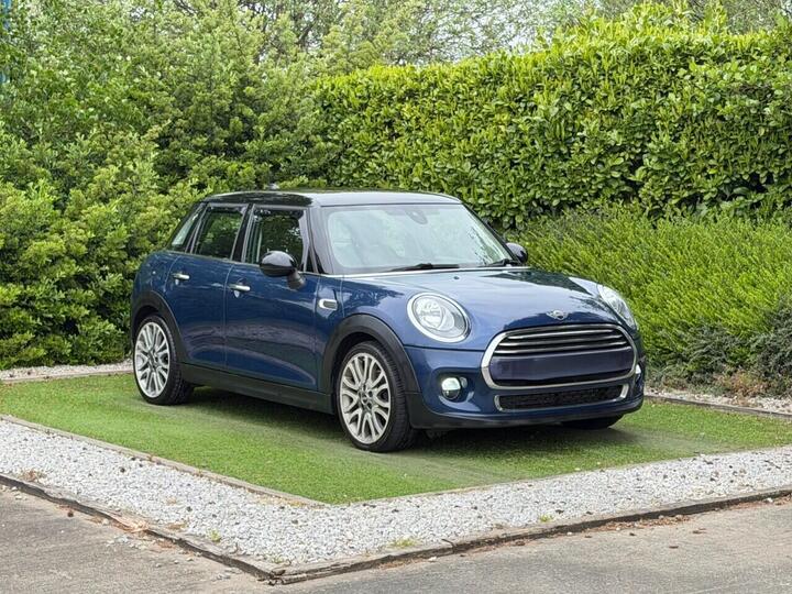 MINI HATCH 1.5 Cooper D Auto Euro 6 (s/s) 5dr