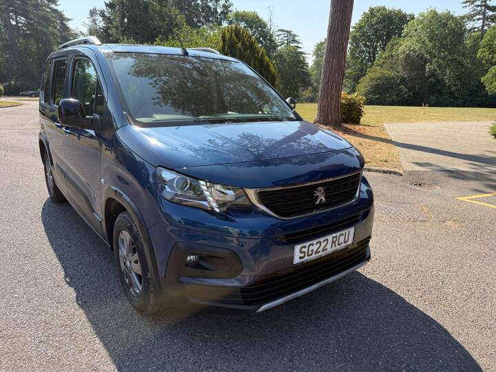 Peugeot Rifter 1.2 PureTech Allure Standard MPV EAT Euro 6 (s/s) 5dr